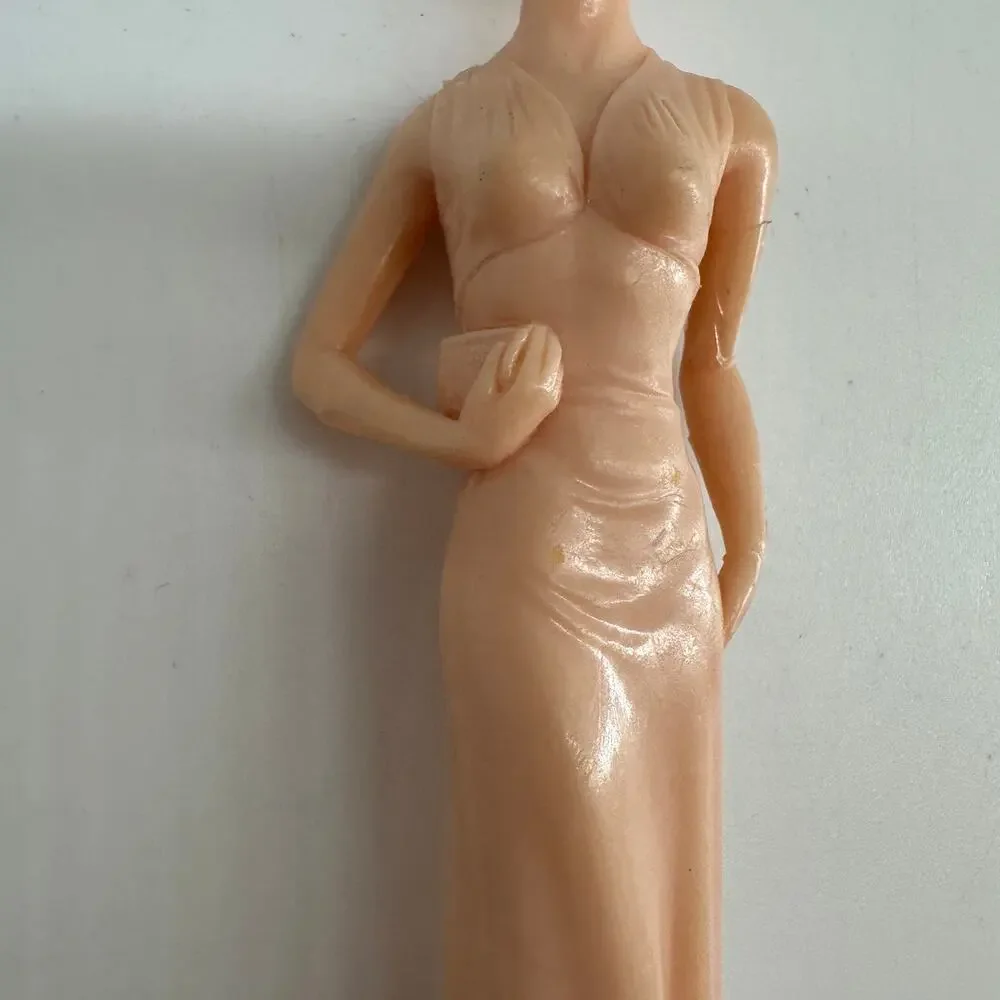 Vintage 1964 Louis Marx Campus Cuties On The Town Figure Pink Plastic 6in